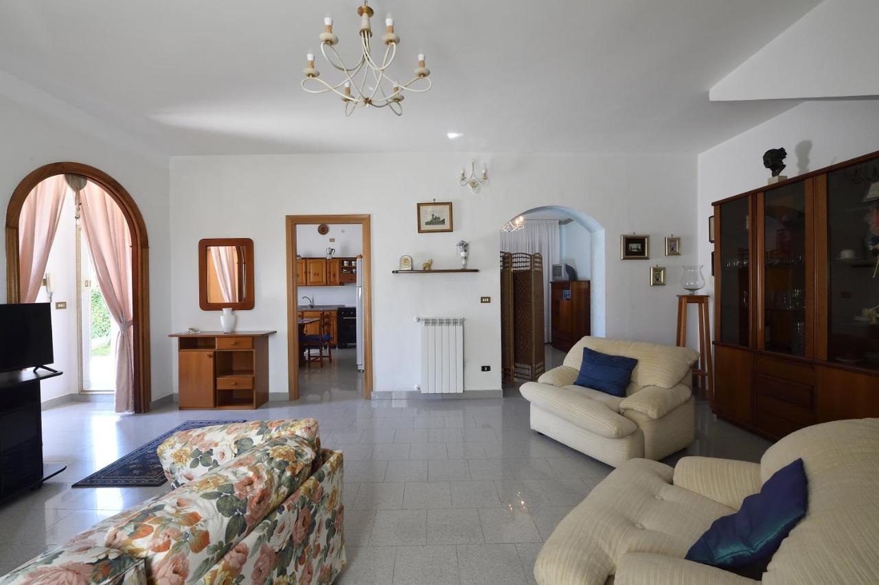 Villa Dafne Mare Fondi Sperlonga 外观 照片