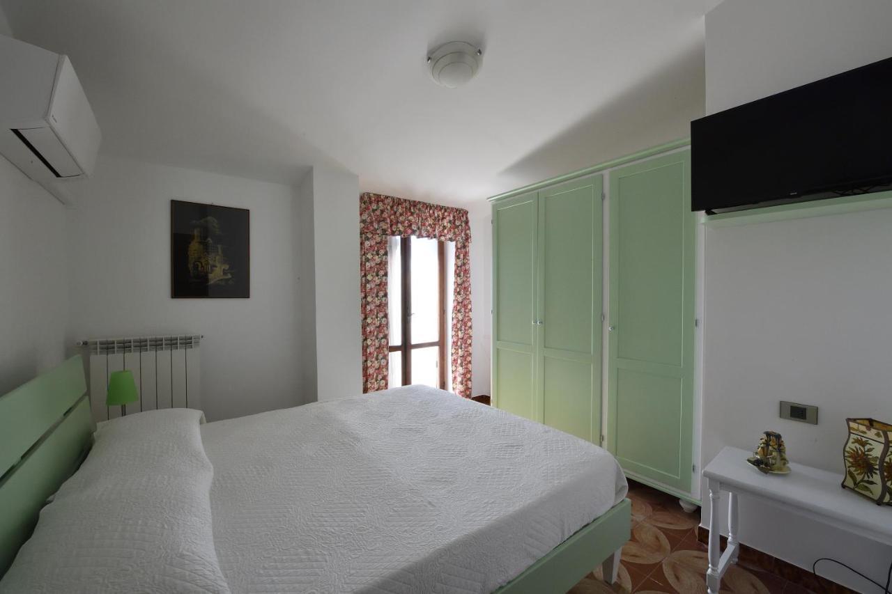 Villa Dafne Mare Fondi Sperlonga 外观 照片