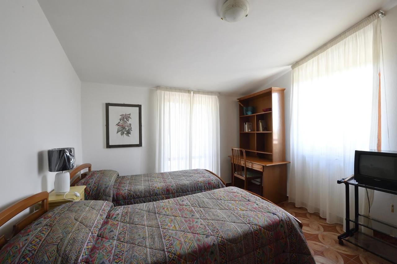 Villa Dafne Mare Fondi Sperlonga 外观 照片